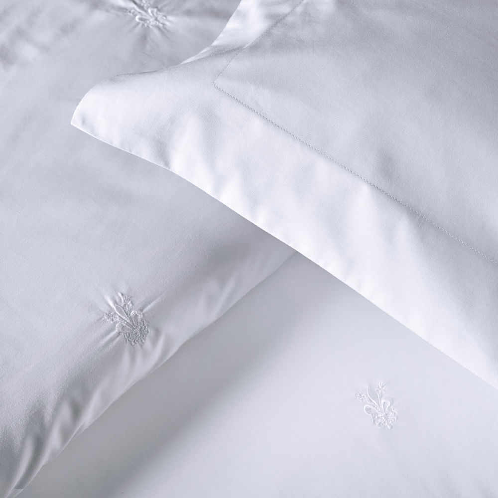 Jogo de Cama Trussardi Florim 100% Algodão 240 x 280cm Queen Branco