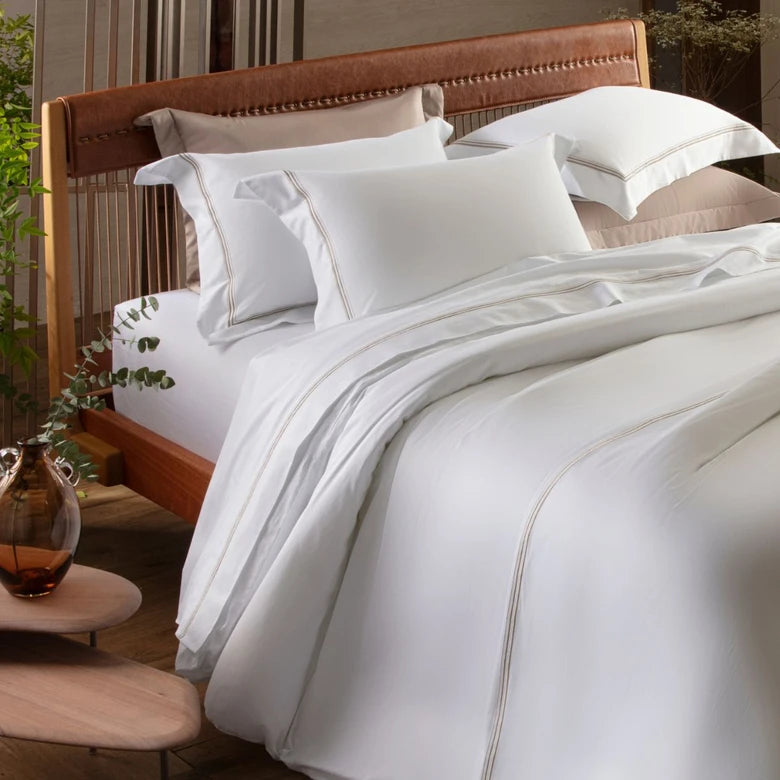 Jogo Duvet Kacyumara Fiji Super King Branco/Rose 100% Algodão Percal de 300 Fios