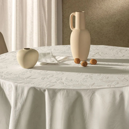 Toalha de Mesa Retangular Karsten Katherine Pérola 1,60x2,70m