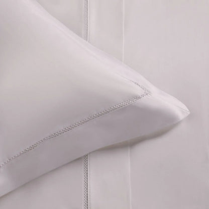 Fronha Buddemeyer Luxus Tokyo 50x90cm 1000 Fios 100% Algodão Egípcio Branco com Renda Branca