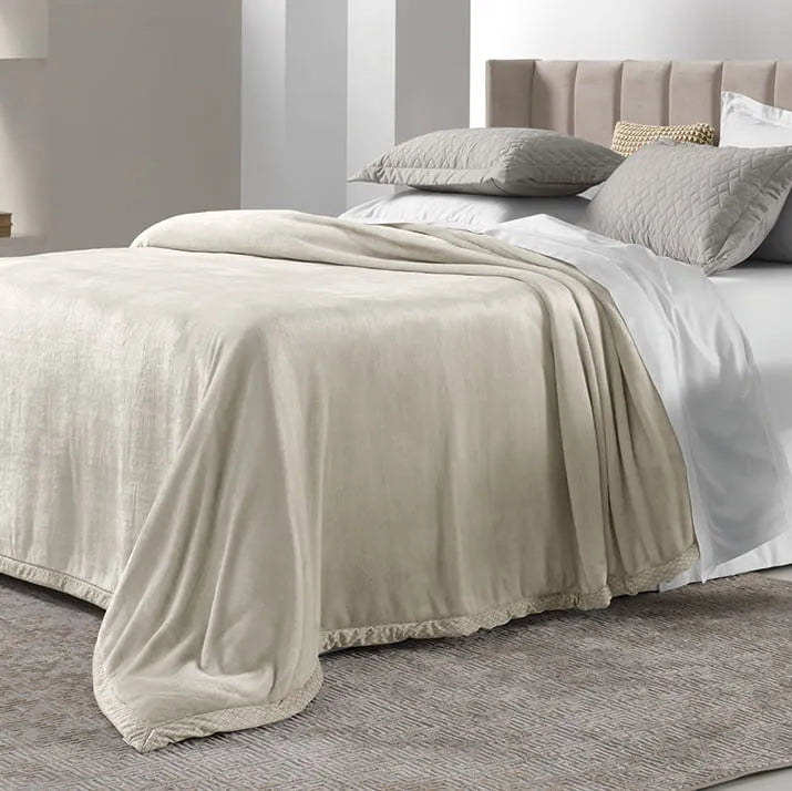 Cobertor Trussardi Piemontesi Moonbean King – 240 x 290cm