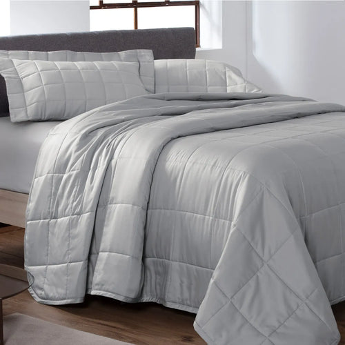 Colcha King Kacyumara Satinée Square Prata com 2 Portas Travesseiro 2,80m x 2,60m