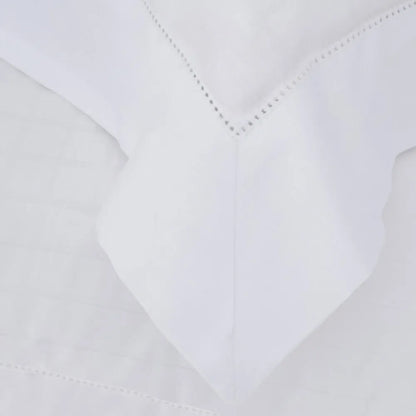Fronha Buddemeyer Damask Square 3 Abas (50cm x 70cm) – Branco