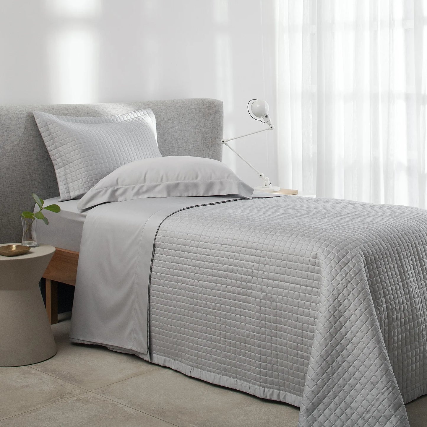 Fronha Buddemeyer Vision New Colors 300 Fios Cetim 100% Algodão Prata 50x90cm