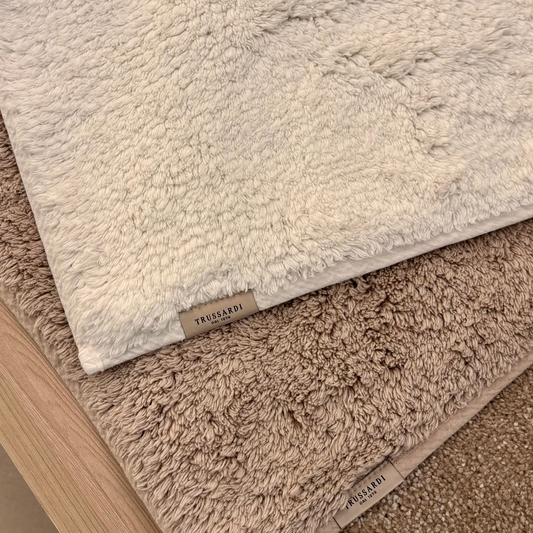 Tapete Trussardi Carmel 100% Algodão Branco 80x60cm