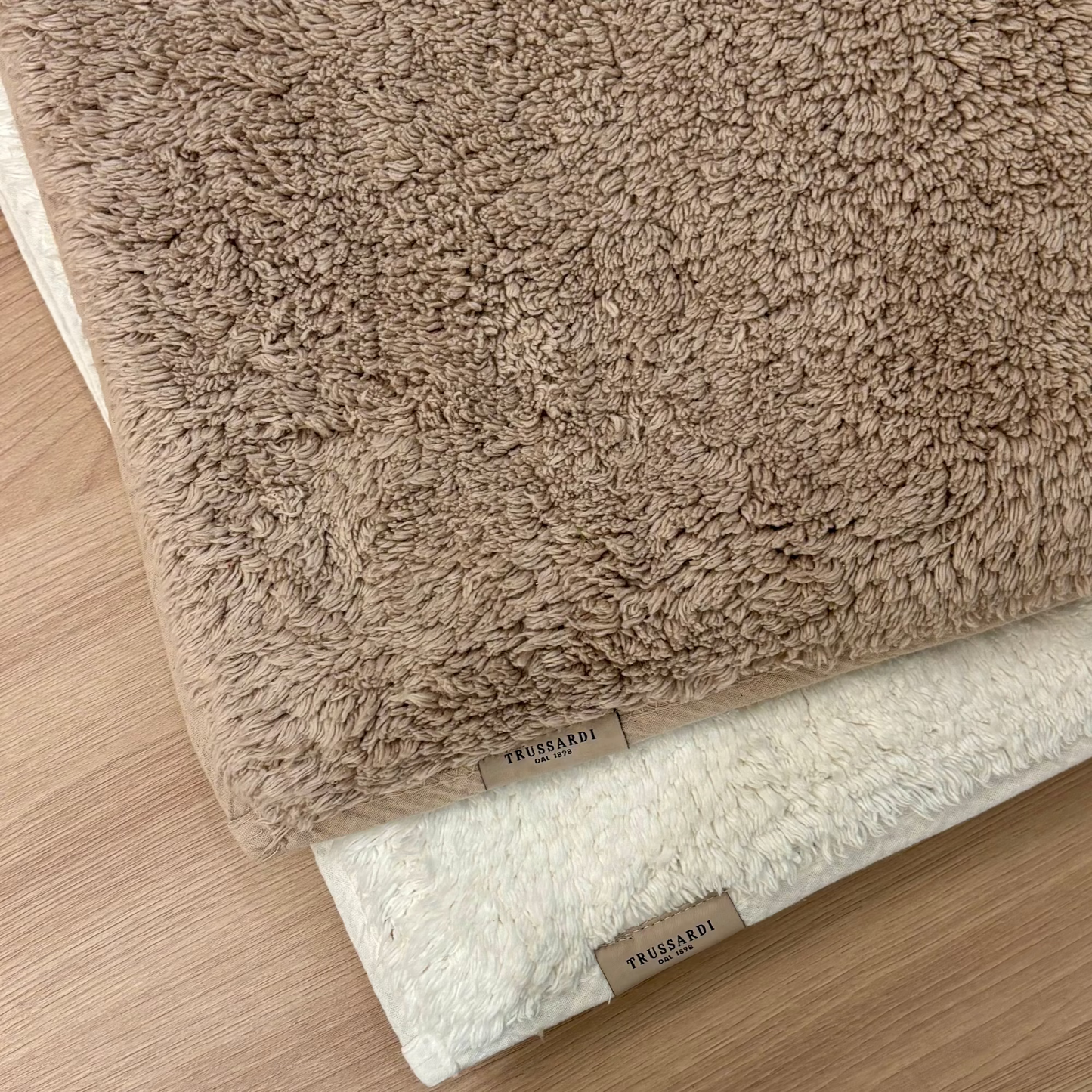 Tapete Trussardi Carmel 100% Algodão Legno 60x120cm