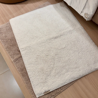 Tapete Trussardi Carmel 100% Algodão Branco 80x60cm