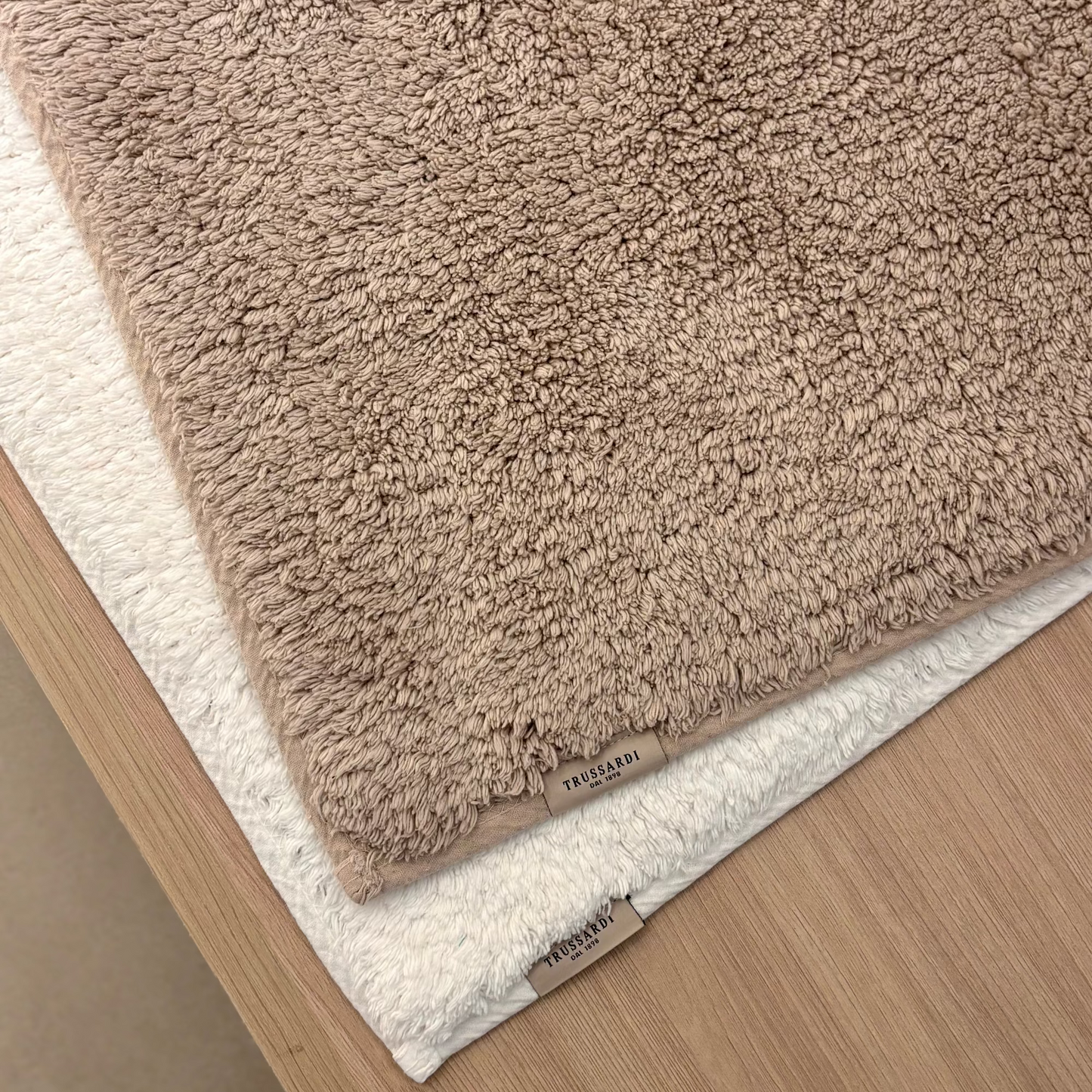 Tapete Trussardi Carmel 100% Algodão Legno 60x120cm