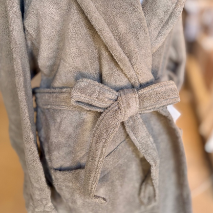 Roupão de Banho Buddemeyer Luxus Hotel New York Air Kaki Tamanho M