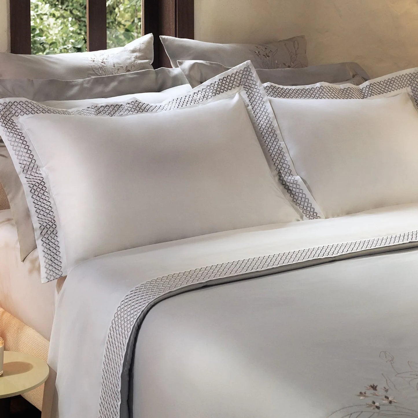 Jogo de Cama King Altenburg Haus Minimal Branco 300 Fios Cetim 100% Fibra de Bambu (4 Peças - 2,80m x 2,60m)