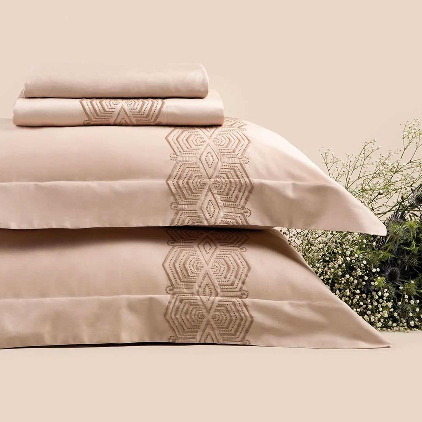 Jogo de Cama Queen Altenburg Haus Mia Rosa Lunar 300 Fios Cetim 100% Algodão (4 Peças - 2,30m x 2,60m)
