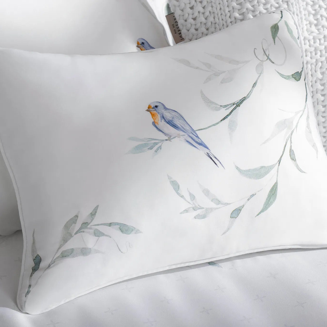Almofada Trussardi Rondini Branco – 30 x 40cm