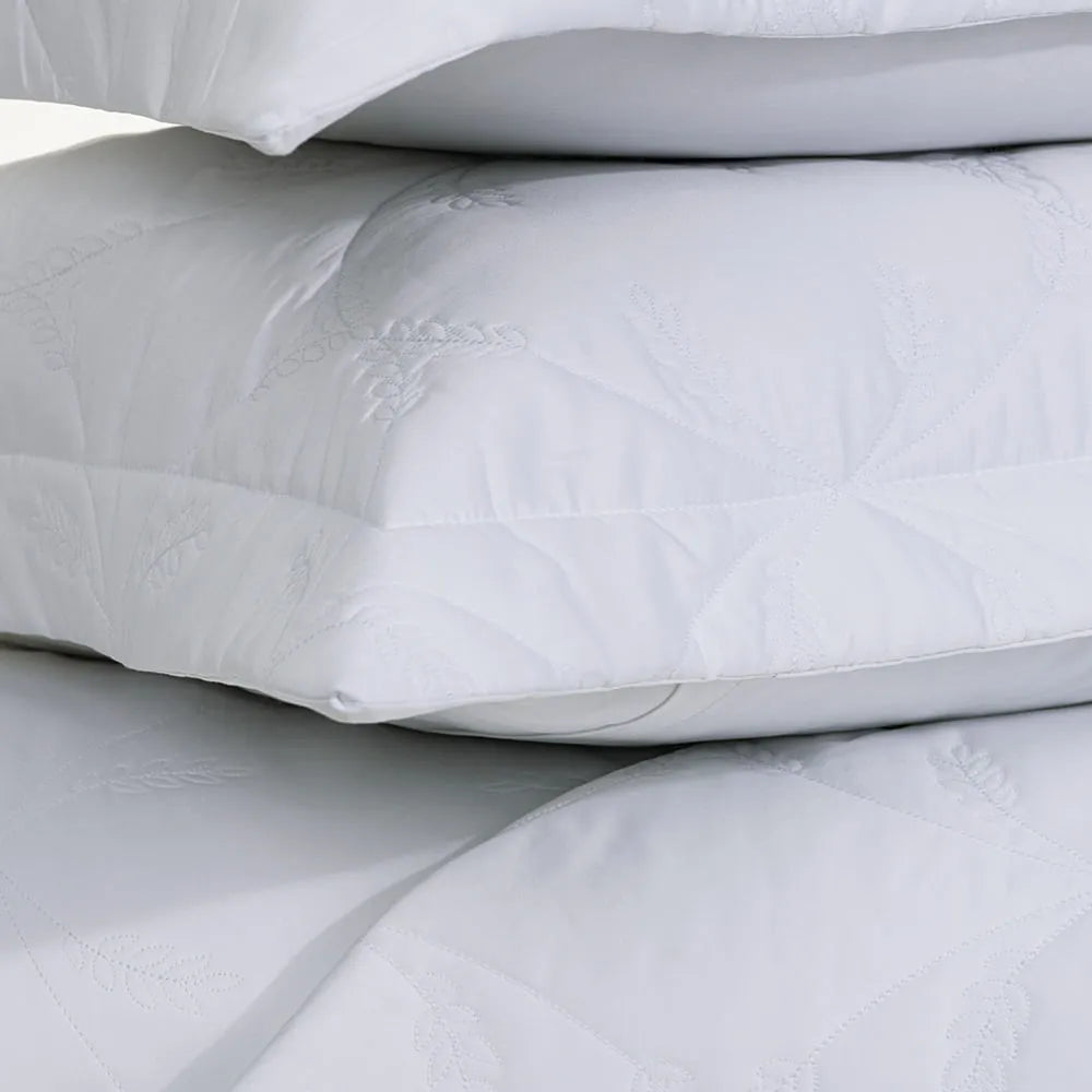 Jogo de Colcha King Trussardi Romanza Branco 300 Fios 100% Algodão Egípcio 3 Peças 2,90m x 2,50m