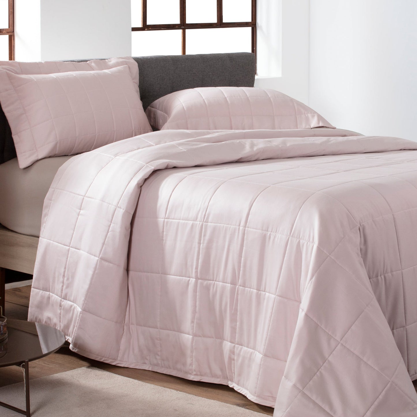 Porta Travesseiro Kacyumara Square Matelassê Rose Parisi 50cm x 90cm