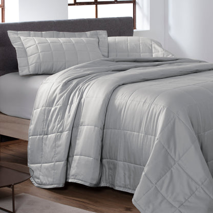 Colcha Super King Kacyumara Satinée Square Prata com 2 Portas Travesseiro 3,15m x 2,60m