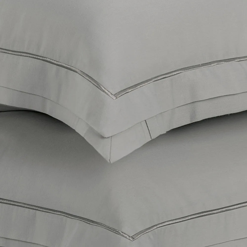 Super Fronha Trussardi Doppio Marmo 300 Fios Cetim 100% Algodão Egípcio (50cm x 90cm)