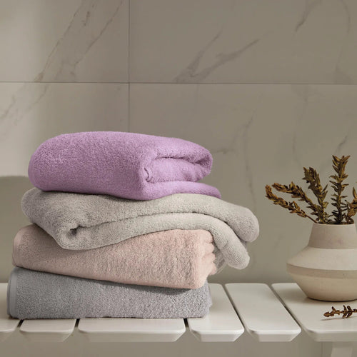 Toalha Banhão Trussardi Fontani Roseto 86cm x 1,50m