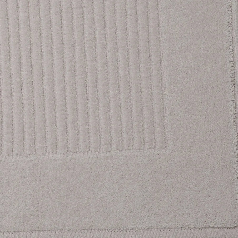 Toalha para Pés Veludo Buddemeyer – Fendi – 48cm x 80cm