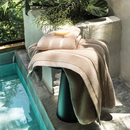 Toalha de Banhão Altenburg Haus Egípcio Cinza Crayon (85cm x 1,50m)