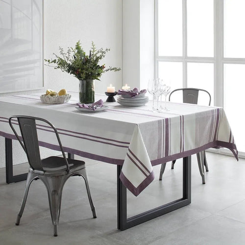 Toalha de Mesa Buddemeyer Lush Quadrada Vinho Fio Tinto 2,20m x 2,20m