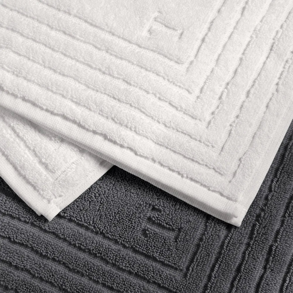 Toalha de Piso Trussardi Linee 100% Algodão Lilás 48x80cm