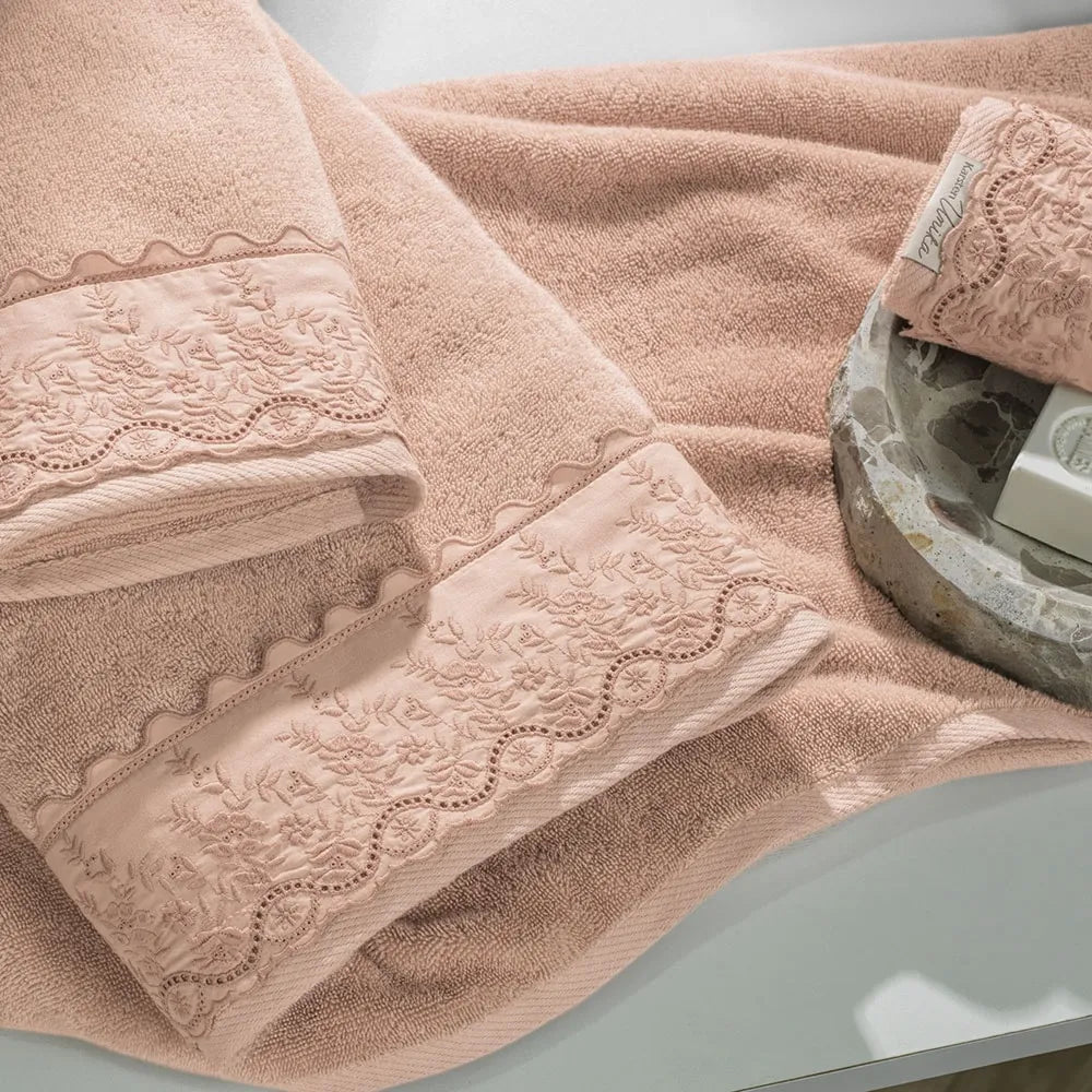 Toalha de Rosto Karsten Antônia Rosé 100% Algodão 500g/m² 48cm x 80cm