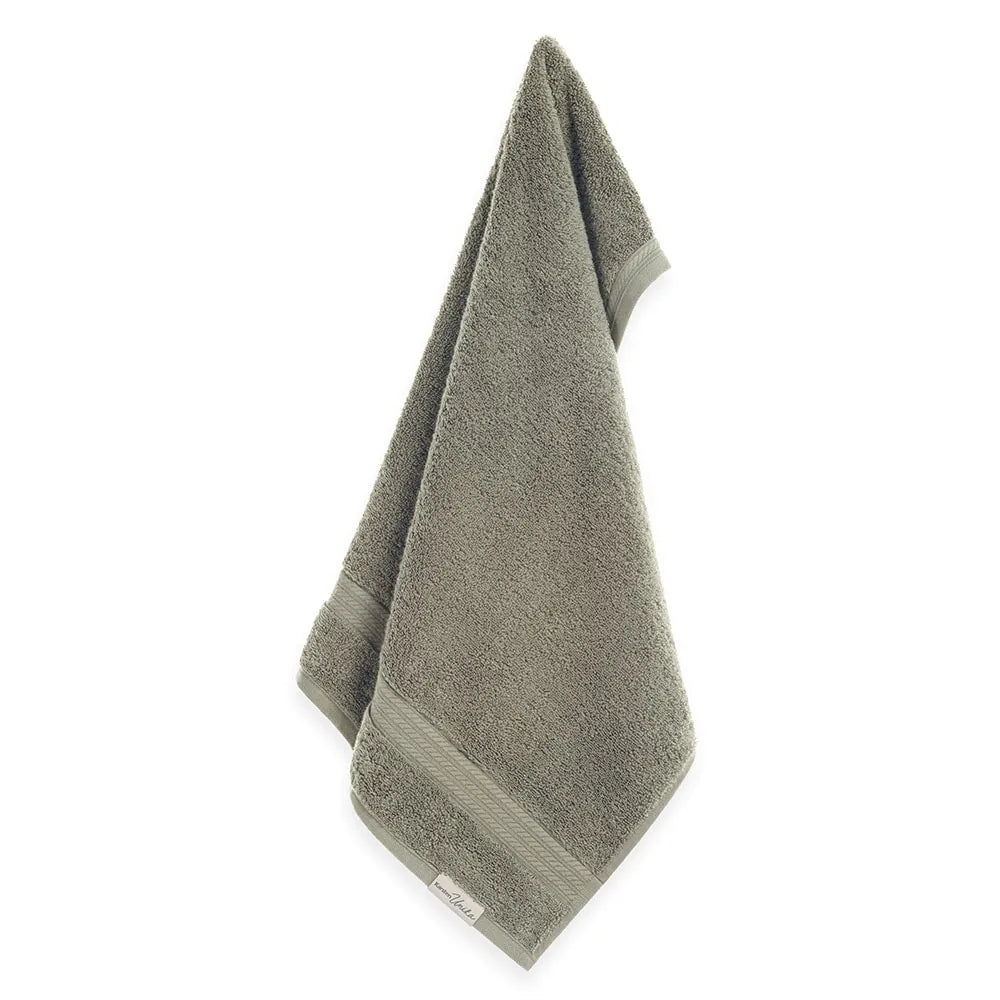 Toalha de Rosto Karsten Magna Verde 100% Algodão 500g/m² 48cm x 80cm
