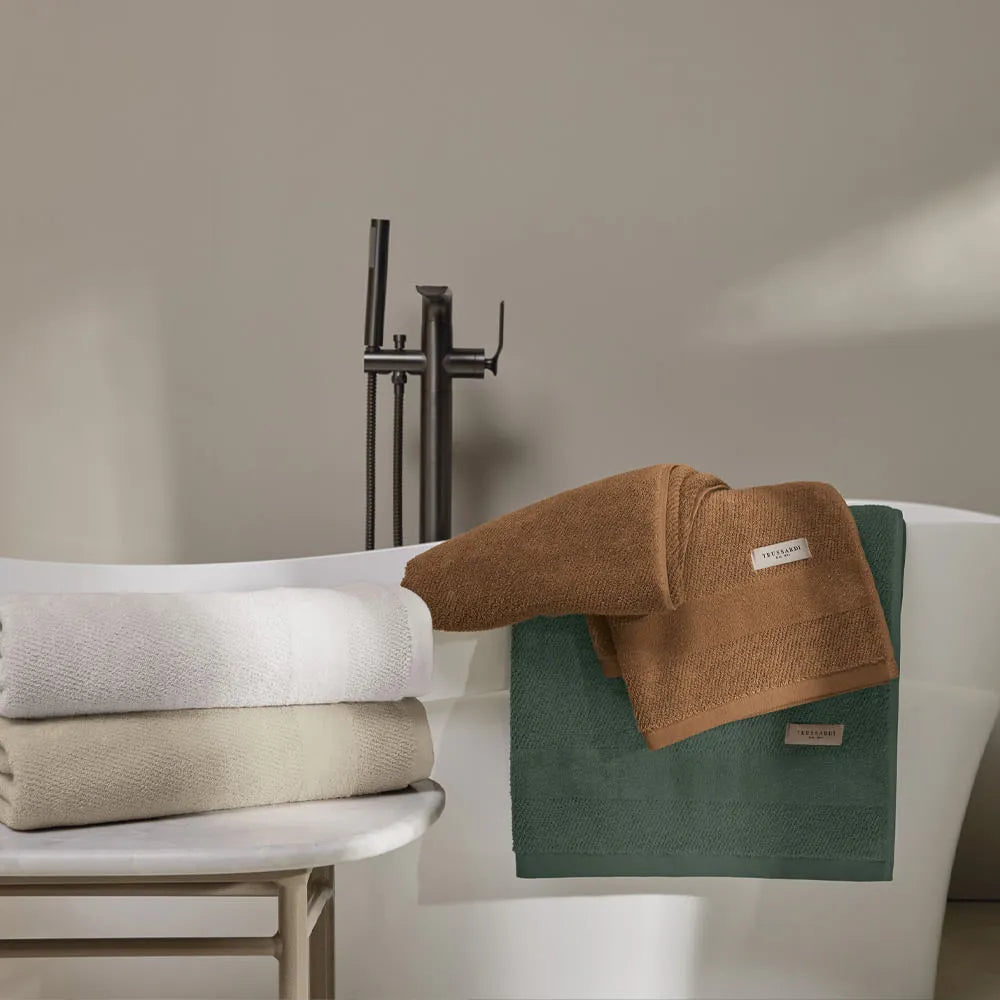 Toalha de Rosto Trussardi Borgia Chumbo 100% Algodão 560g/m² 48cm x 80cm