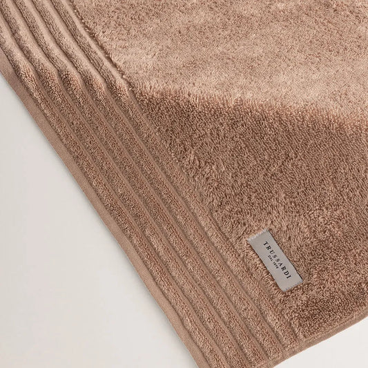 Toalha de Rosto Trussardi Imperiale Argila – 48 x 80cm