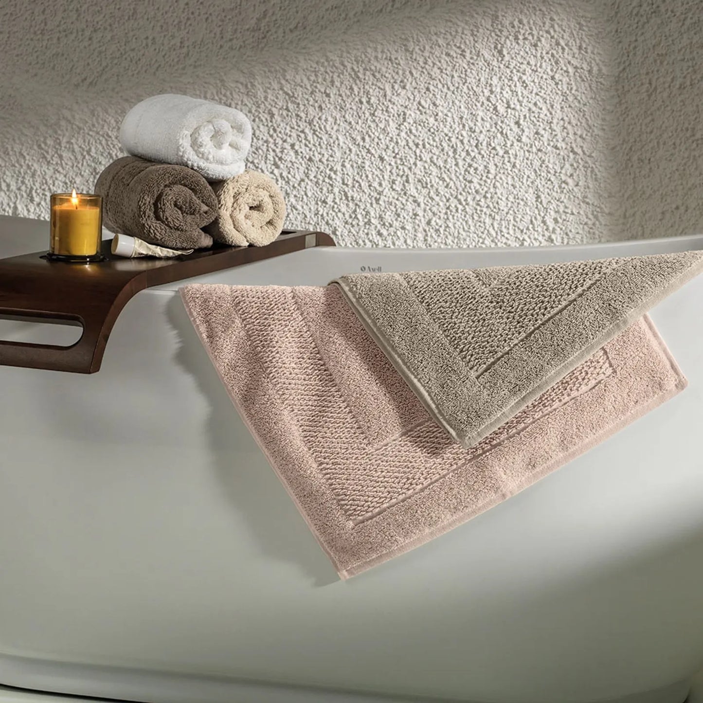 Toalha para Pés Karsten Solare Rosa 100% Algodão 500g/m² 48cm x 80cm