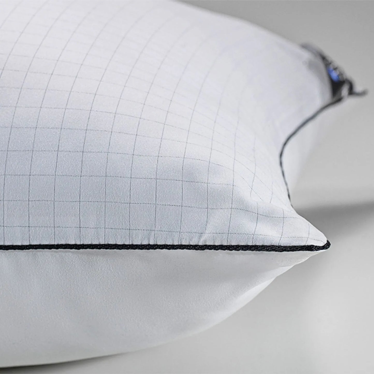 Travesseiro Altenburg Antistress Fios de Carbono Branco 50x70cm