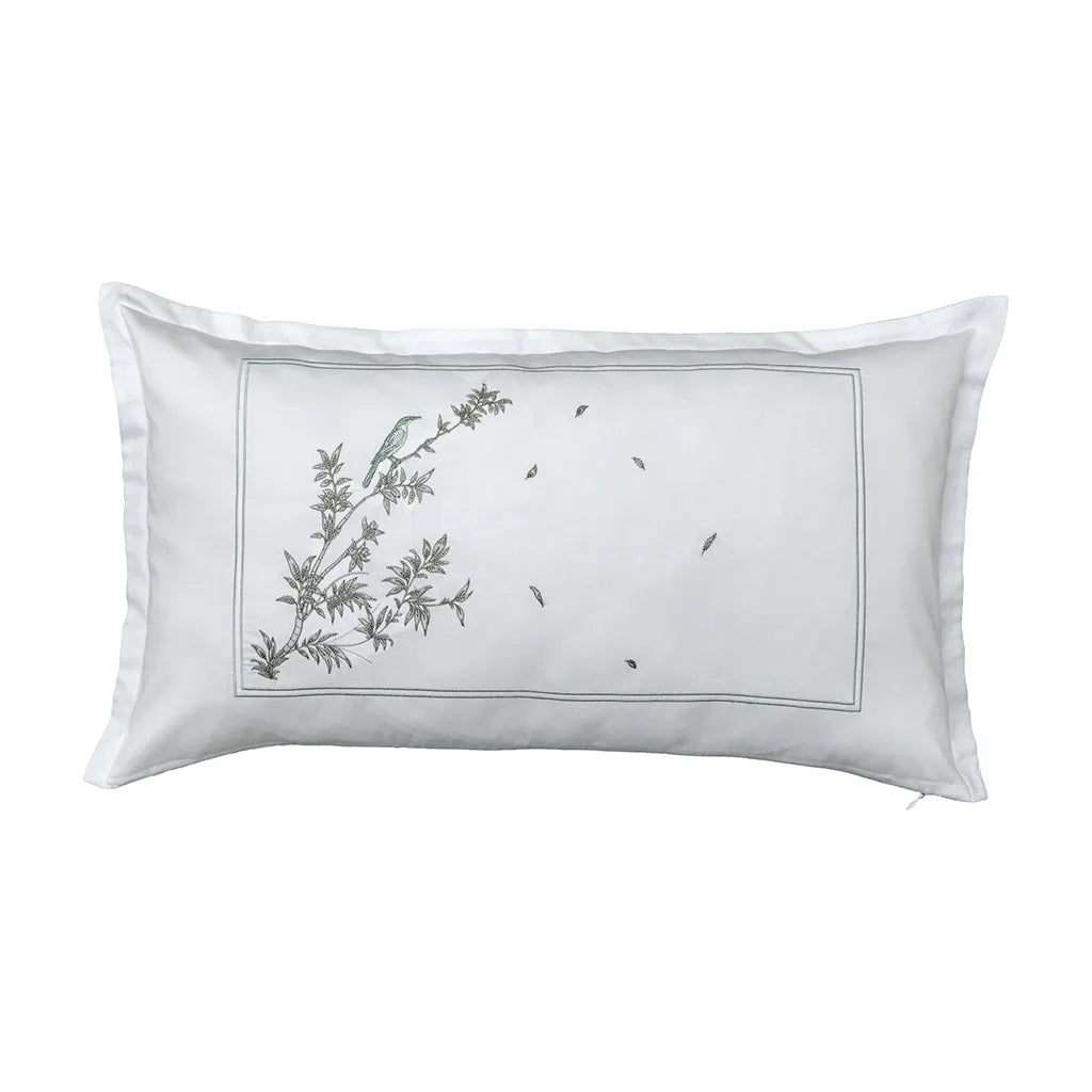 Capa de Almofada Bordada Refúgio Silvestre 300 Fios Acetinados 35x60cm