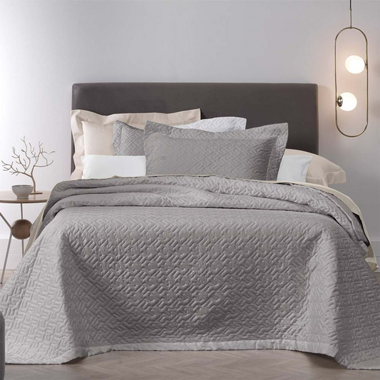 Jogo de Colcha Altenburg Algodão Lux Marche 200 Fios 3 Peças 2,80x2,50m Cor Cinza Inspiração