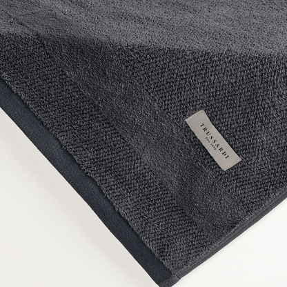 Toalha Banhão Trussardi Veludo Borgia 86 x 150cm Chumbo