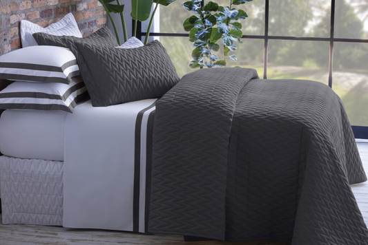 Jogo de Cama Queen Double Branco/Grafite 200 fios 100% Algodão Naturalle