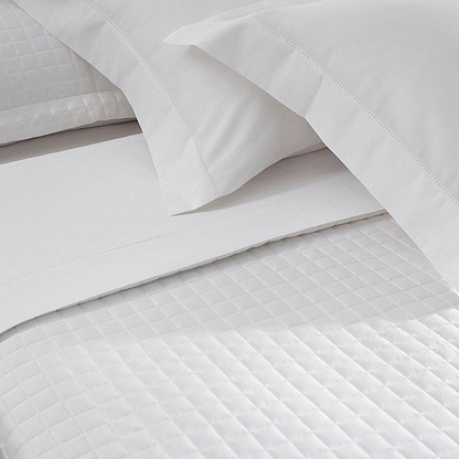 Kit Colcha Buddemeyer New Colors Micromatelassê 3 Peças 270 Fios 100% Algodão Cetim Queen Cor Branco