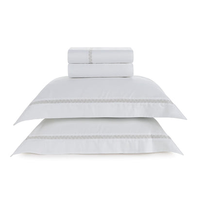 Jogo de Colcha Trussardi Vitalle Queen 3 Peças 100% Algodão Branco e Rose 2,60x2,80m